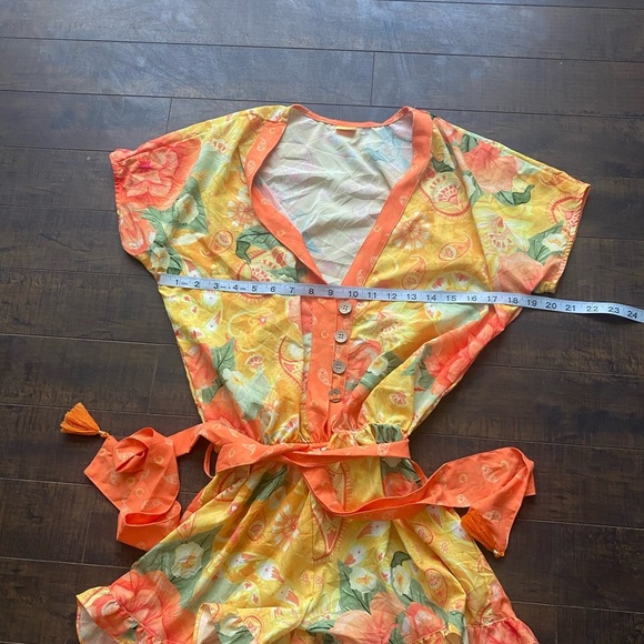 Agua  Bendita Floral  print V neck Romper - Picture 6 of 13